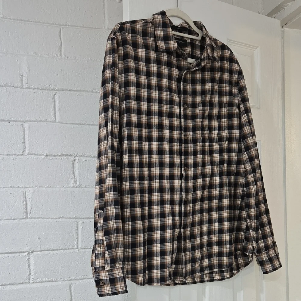 Banana Republic Lightweight‎ Flannel Shirt Button Down Untucked Fit Size Large